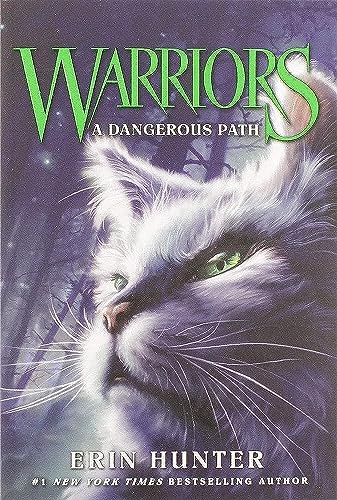 Book Cover Warriors #5: A Dangerous Path (Warriors: The Prophecies Begin)