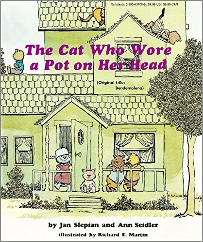 Book Cover The Cat Who Wore a Pot on Her Head