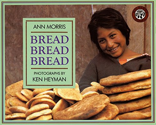 Book Cover Bread, Bread, Bread (Foods of the World)
