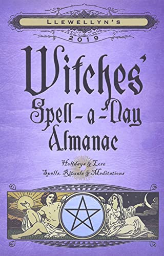 Book Cover Llewellyn's 2019 Witches' Spell-a-Day Almanac