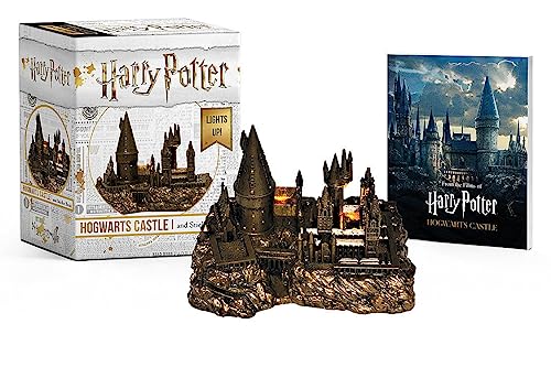 Book Cover Harry Potter Hogwarts Castle and Sticker Book: Lights Up! (Miniature Editions)