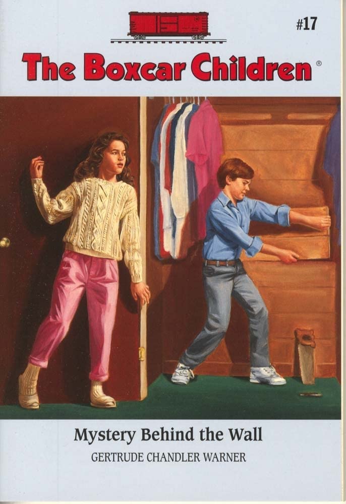 Book Cover Mystery Behind the Wall (The Boxcar Children Mysteries)