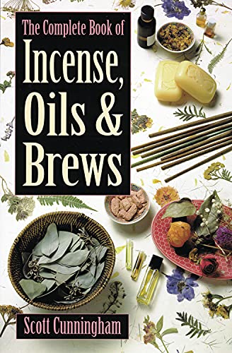 Book Cover The Complete Book of Incense, Oils and Brews (Llewellyn's Practical Magick)