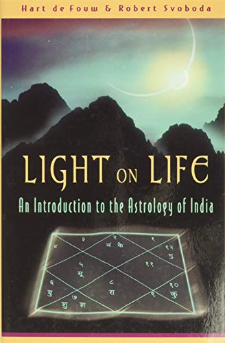Book Cover Light on Life: An Introduction to the Astrology of India