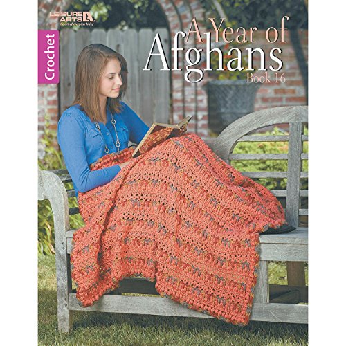 Book Cover A Year of Afghans Book 16-12 Seasonal Throws from Breezy Summer Designs to Cozy Winter Wraps