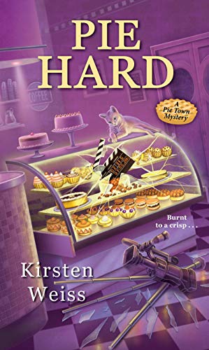 Book Cover Pie Hard (A Pie Town Mystery)