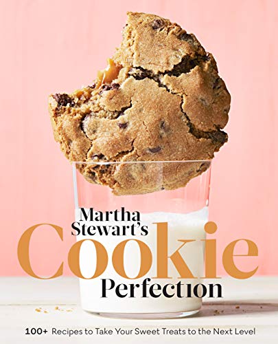 Book Cover Martha Stewart's Cookie Perfection: 100+ Recipes to Take Your Sweet Treats to the Next Level
