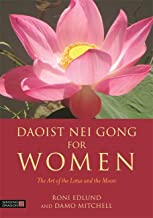 Book Cover Daoist Nei Gong for Women: The Art of the Lotus and the Moon