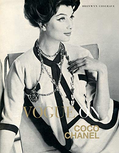 Book Cover Vogue on Coco Chanel (Vogue on Designers)