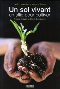 Un sol vivant : Un allié pour cultiver