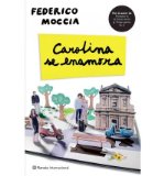 Carolina se enamora / Carolina falls in Love (Spanish Edition)