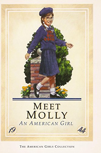 Molly An American Girl Box Set (The American Girls Collection)