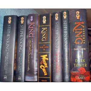 DARK TOWER COMPLETE 7 VOLUMES SET(THE GUNSLINGER,HE DRAWING OF THE THREE,THE WASTE LANDS, WIZARD AND GLASS,WOLVES OF CALLA,SONG OF SUSANNAH,DARK TOWER VII )