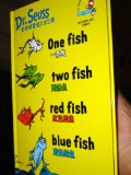 One fish, two fish, red fish, blue fish / Dr. Seuss Classics / English â€“ Chinese Bilingual Edition / 2009 Print