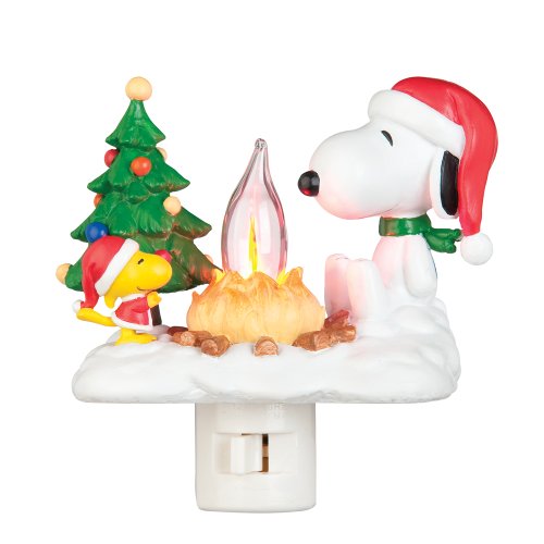 Peanuts Snoopy by Camp Fire 4.5 Inch Polyresin Swivel Plug Flickering Night Light