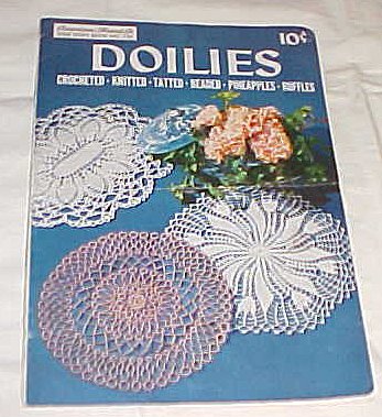 Star Doily Book No. 131 Doilies (Crocheted Knitted Tatted Beaded Pinapples Ruffles) 1956