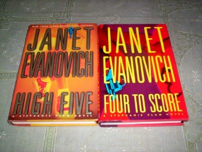 Janet Evanovich - (Set of 2) - Not a Boxed Set (Four to Score - 1998 / High Five - 1999)
