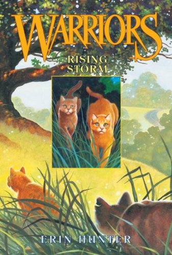 { [ WARRIORS #4: RISING STORM ] } Hunter, Erin ( AUTHOR ) Feb-15-2005 Paperback