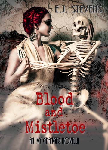 Blood and Mistletoe (Ivy Granger, Psychic Detective)