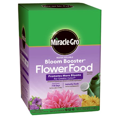 Book Cover Miracle-Gro 1360011 Water Soluble Bloom Booster Flower Food, 10-52-10, 1-Pound