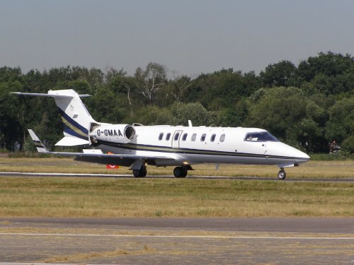 Bombardier LearJet Model 45 Flight Manual FAA Approved 5-19-2004 Plus Two Extra Free Bonuses! Jeppesen Sanderson SP-4 Flight Plotter And FlightSafety Original Manual And Study Material Tote Bag