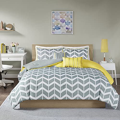 Intelligent Design Cozy Comforter Geometric Design Modern All Season Vibrant Color Bedding Set with Matching Sham, Decorative Pillow, Full/Queen, Nadia Yellow