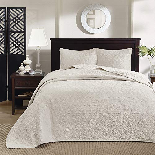 Book Cover Madison Park Quebec King Size Quilt Bedding Set - Ivory , Damask â€“ 3 Piece Bedding Quilt Coverlets â€“ Ultra Soft Microfiber Bed Quilts Quilted Coverlet