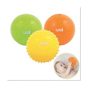 LUDI - Coffret de 3 petites balles sensorielles. Dès 6 mois. 1 balle nervurée, 1 balle "chiffres et alphabet" et 1 balle à picots 8 cm. Balles souples et  faciles à agripper - réf. 2789