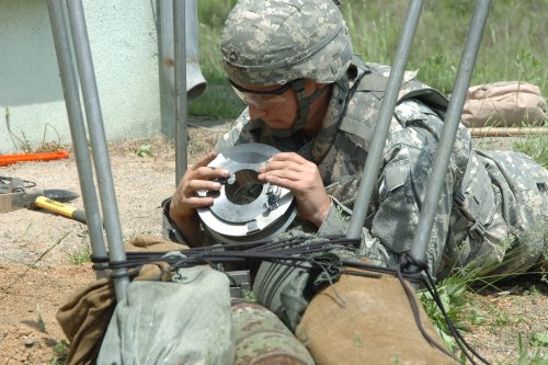 EOD - MULTI-SERVICE TACTICS, TECHNIQUES, AND PROCEDURES FOR EXPLOSIVE ORDNANCE DISPOSAL IN A JOINT ENVIRONMENT
