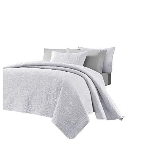 Book Cover Chezmoi Collection Austin 3-Piece Oversized Bedspread Coverlet Set (Queen, White)