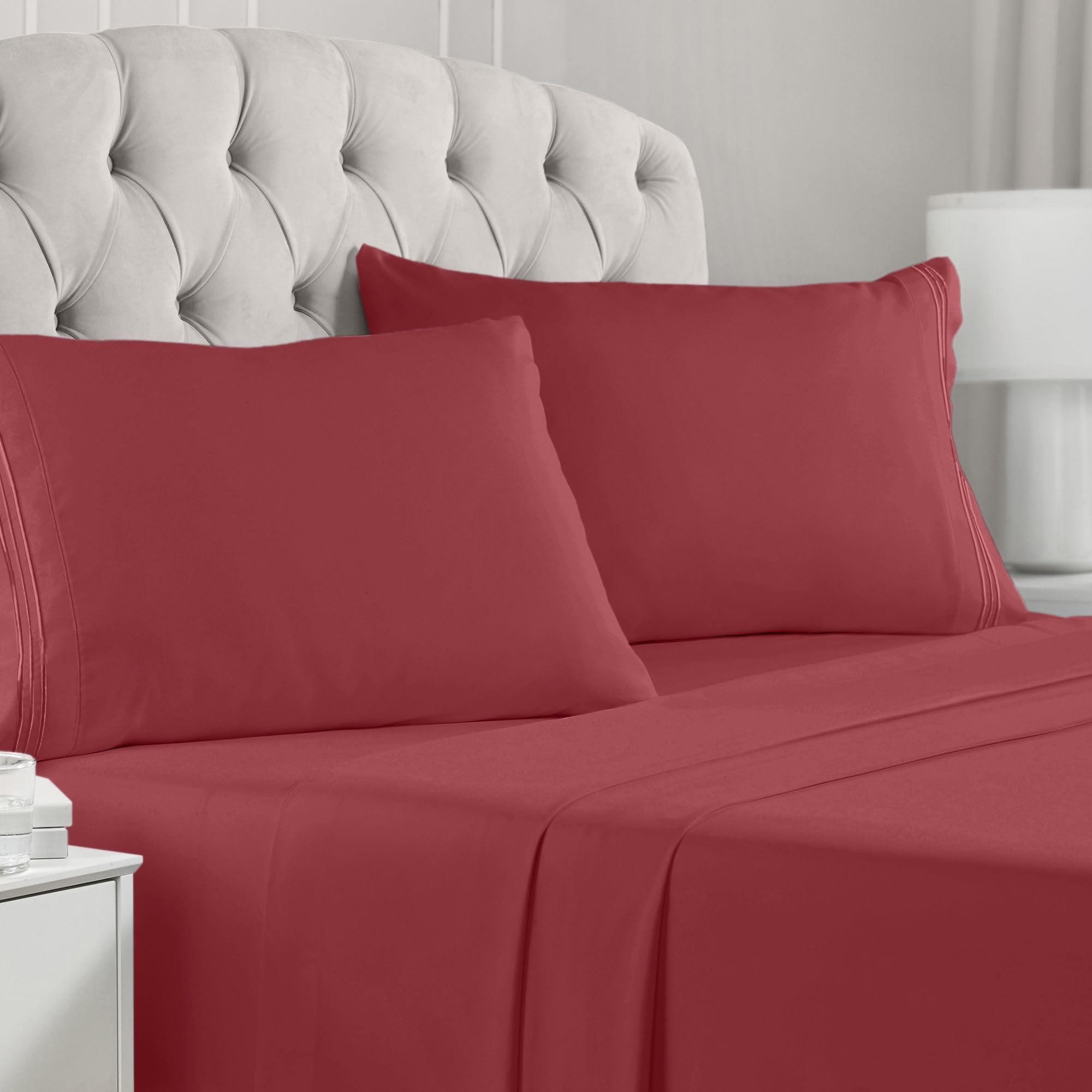 Book Cover Mellanni California King Sheet Set - 4 Piece Iconic Collection Bedding Sheets & Pillowcases - Hotel Luxury, Extra Soft, Cooling Bed Sheets - Deep Pocket up to 16 inch - Easy Care (Cal King, Burgundy) California King Burgundy