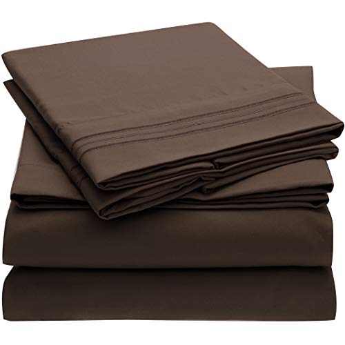 Book Cover Mellanni Bed Sheet Set - Brushed Microfiber 1800 Bedding - Wrinkle, Fade, Stain Resistant - 3 Piece (Twin, Brown)