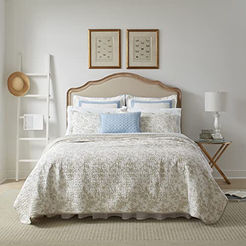 Laura Ashley Home - Queen Quilt Set, Cotton Reversible Bedding with Matching Shams, Home Decor for All Seasons (Amberley Biscuit, Queen)