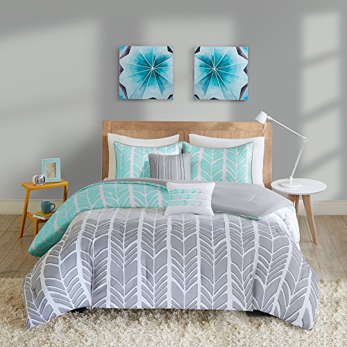 Book Cover Intelligent Design Cozy Comforter Geometric Design Modern All Season Vibrant Color Bedding Set with Matching Sham, Decorative Pillow, Full/Queen, Adel Aqua, 5 Piece