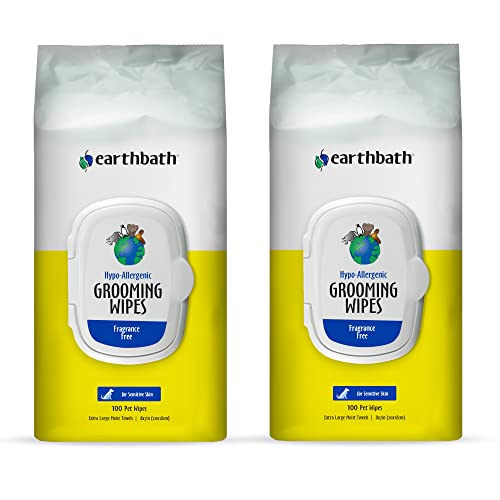 Book Cover earthbath Hypo-Allergenic Grooming Wipes - Fragrance Free Aloe Vera, Vitamin E, Gentle on Sensitive Skin, Good for Dogs & Cats - Handily Clean Your Pets' Dirty Paws & Undercoat - 100 Count, Pack of 2