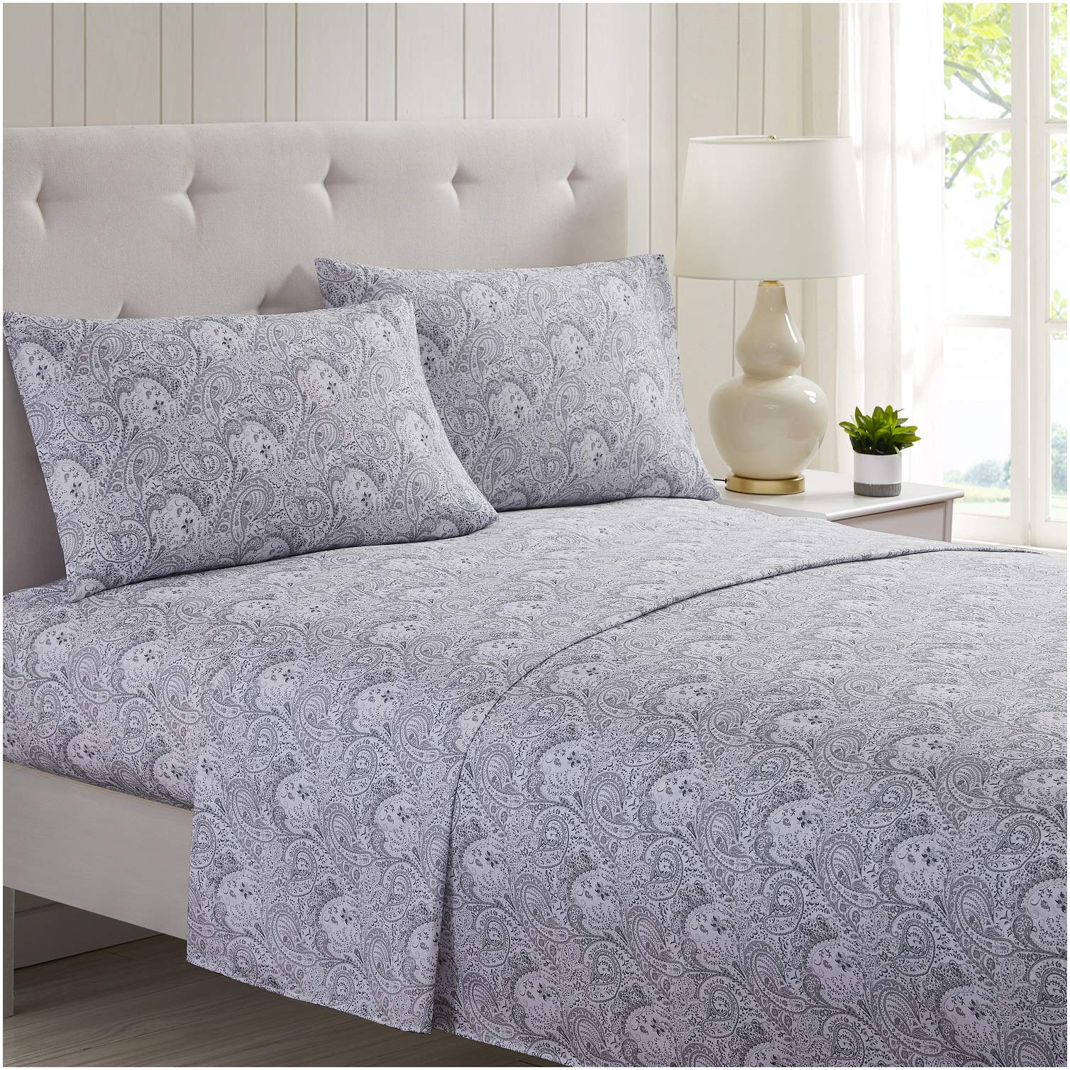 Book Cover Mellanni Full Size Sheet Set - 4 Piece Iconic Collection Bedding Sheets & Pillowcases - Extra Soft, Cooling Bed Sheets - Deep Pocket up to 16 inch - Wrinkle, Fade, Stain Resistant (Full, Paisley Gray) Full Paisley Gray