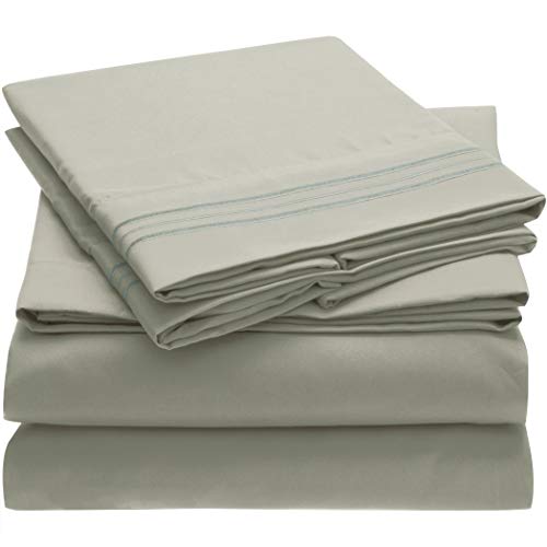 Mellanni California King Sheets - Hotel Luxury 1800 Bedding Sheets & Pillowcases - Extra Soft Cooling Bed Sheets - Deep Pocket up to 16" - Wrinkle, Fade, Stain Resistant - 4 Piece (Cal King, Spa Mint)