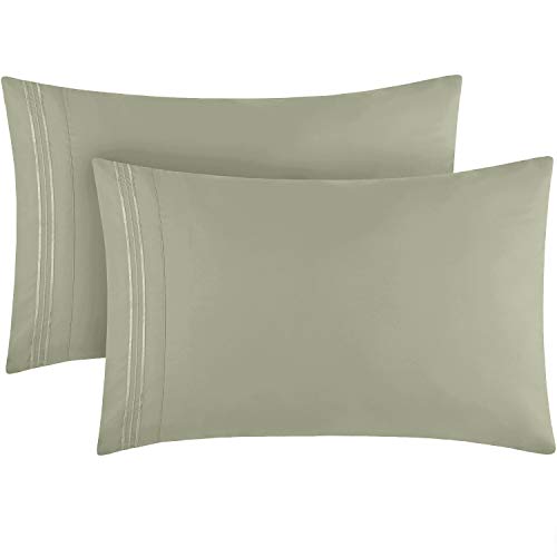 Mellanni Pillow Cases Standard Size Set of 2 - Pillow Covers - Hotel Luxury 1800 Bedding Sheets & Pillowcases - Wrinkle, Fade, Stain Resistant (Set of 2 Standard/Queen Size 20" x 30", Spa Mint)