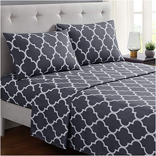 Book Cover Mellanni Queen Sheet Set - Hotel Luxury 1800 Bedding Sheets & Pillowcases - Extra Soft Cooling Bed Sheets - Deep Pocket up to 16 inch Mattress - Easy Care - 4 Piece (Queen, Quatrefoil Silver - Gray)