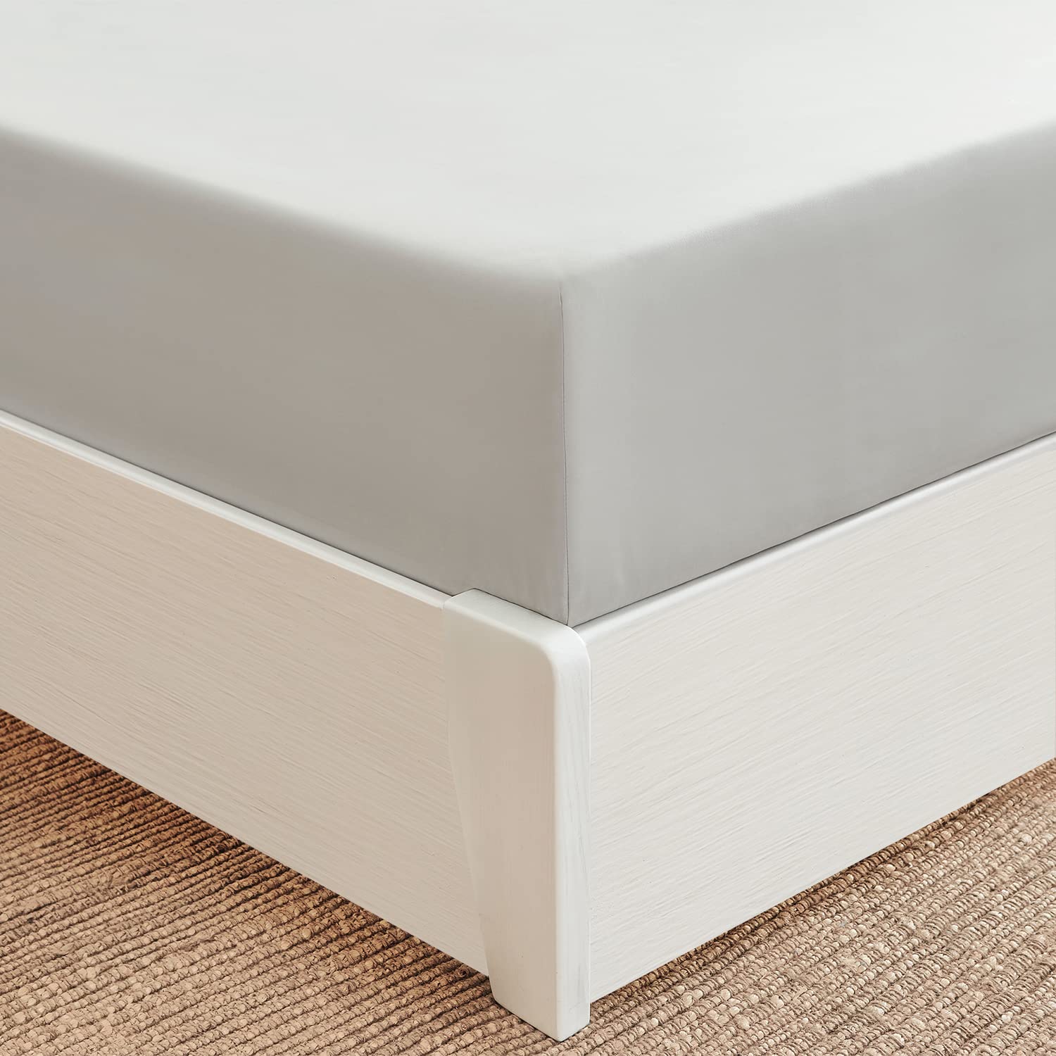 Mellanni Queen Fitted Sheet Only - Iconic Collection Bedding Sheets - Soft & Cooling Sheets with up to 16" Deep Pocket - All Around Elastic - Wrinkle, Fade, Stain Resistant - 1 PC (Queen, Light Gray) Queen Light Gray