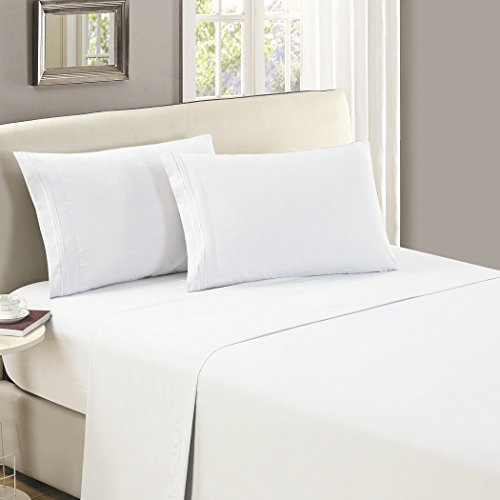 Book Cover Mellanni Luxury Flat Sheet - Brushed Microfiber 1800 Bedding Top Sheet - Wrinkle, Fade, Stain Resistant - Ultra Soft - 1 Flat Sheet Only (California King, White)