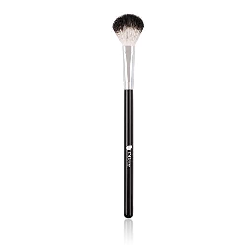 Book Cover DUcare Highlighter Brush Setting Makeup Brush Fan Blending Helps Lock in Foundation and Concealer, 1Pcs Silvery & Black