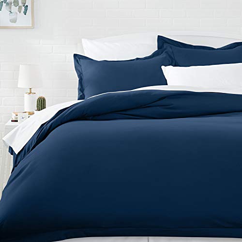 Book Cover Amazon Basics Light-Weight Microfiber Duvet Cover Set with Snap Buttons - Twin/Twin XL, Navy Blue