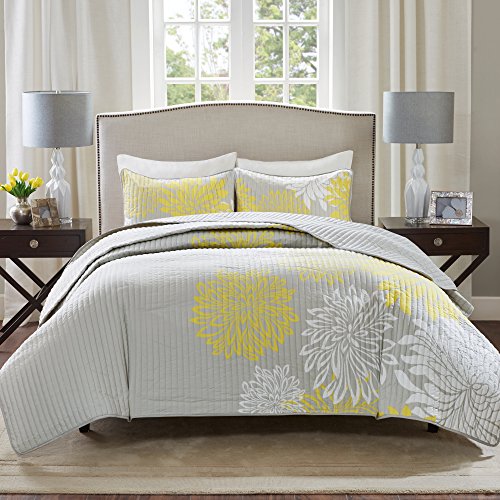 Comfort Spaces Enya 3 Piece All Season, Lightweight Coverlet, Cozy Bedding, Matching Shams, Decorative Pillows, Full/Queen(90"x90"), Yellow
