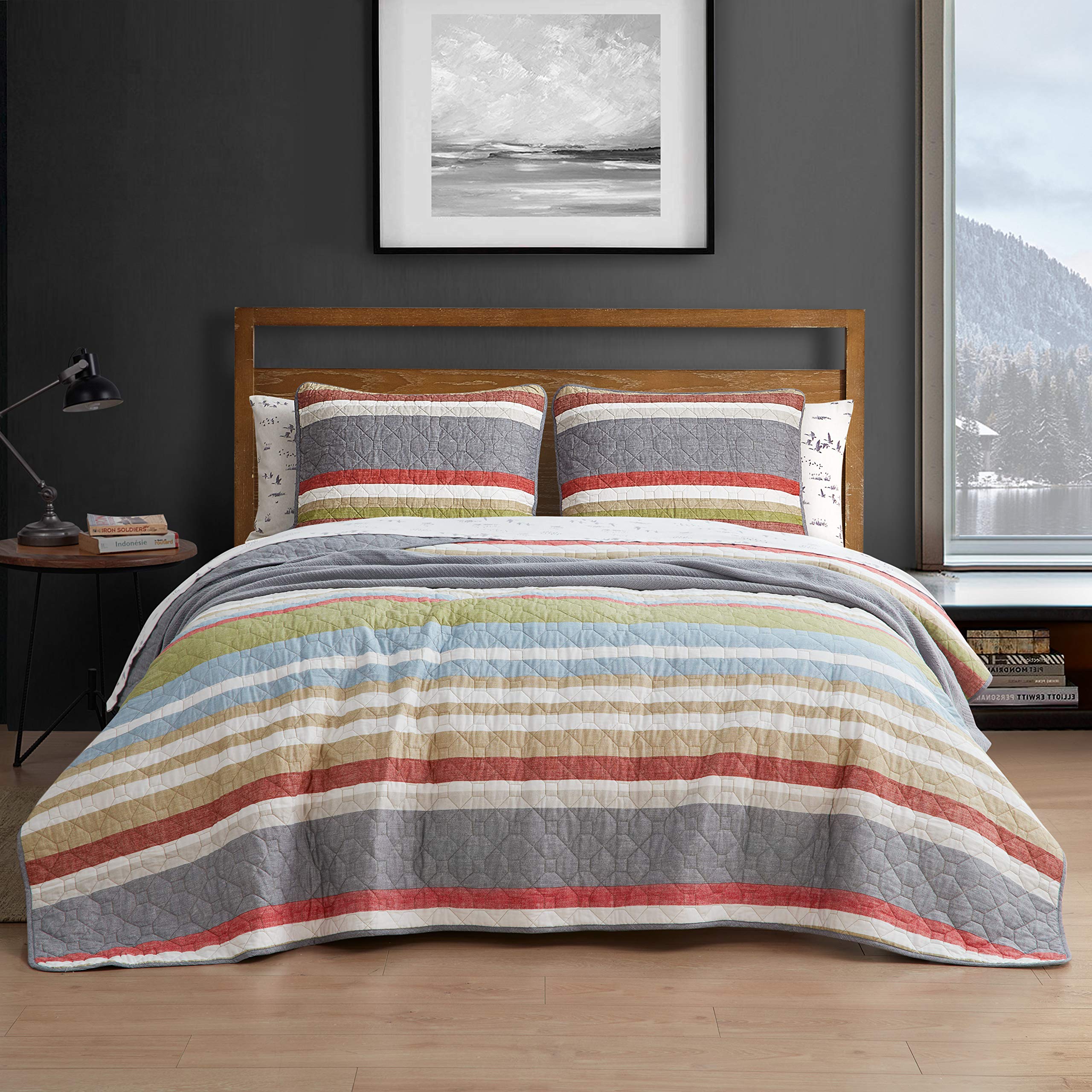 Book Cover Eddie Bauer - Quilt Set, Cotton Reversible Bedding with Matching Shams, Lightweight Home Decor for All Seasons (Salmon Ladder Multi, King) Salmon Ladder Multi King
