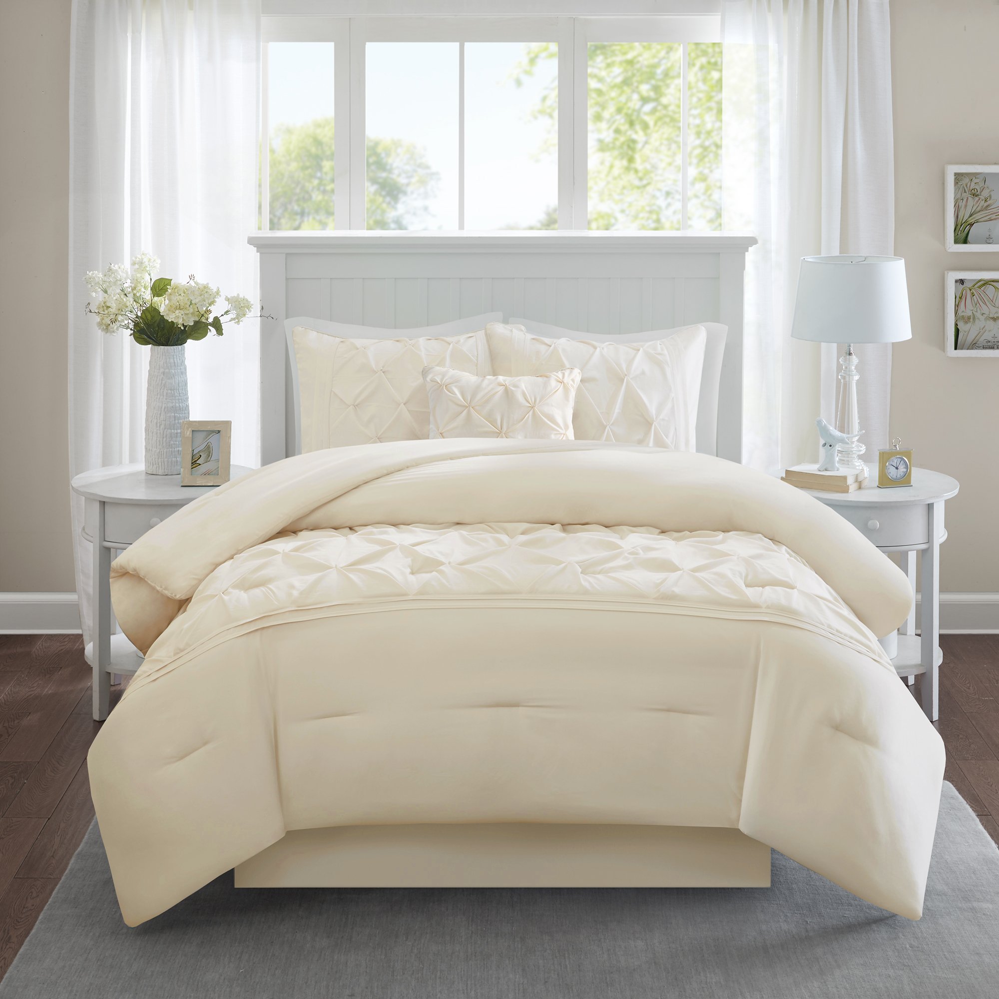 Comfort Spaces Cavoy 5 Piece Comforter Set Ultra Soft Hypoallergenic Microfiber Tufted Pattern Bedding, Queen, Ivory