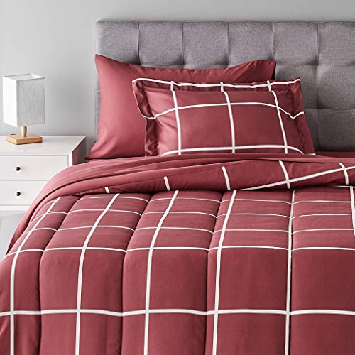 Book Cover Amazon Basics 5-Piece Lightweight Microfiber Bed-In-A-Bag Comforter Bedding Set - Twin/Twin XL, Burgundy Simple Plaid