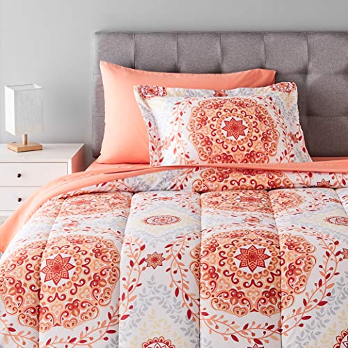 Book Cover Amazon Basics 5-Piece Lightweight Microfiber Bed-In-A-Bag Comforter Bedding Set - Twin/Twin XL, Coral Medallion