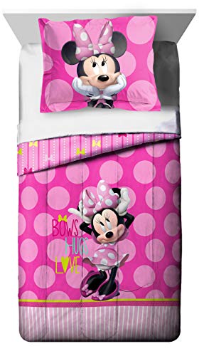 Book Cover Jay Franco Minnie Mouse Bigger Bow Twin Comforter and Sham Set (Offical Disney Product)