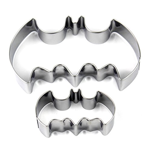 Xlloest 2 Pieces Stainless Steel Metal Bat Cookie Cutter Set